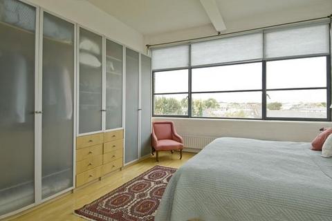 1 bedroom flat to rent, Short Let, Chiswick Green Studios, Chiswick