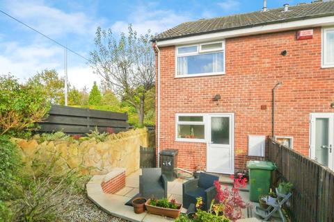 2 bedroom end of terrace house for sale, Wood Grove, Leeds