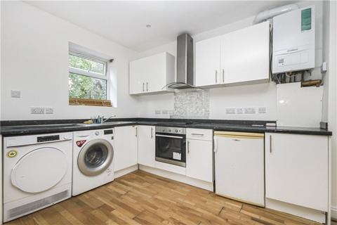 2 bedroom apartment to rent, Riggindale Road, London, SW16