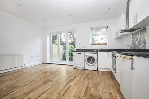 2 bedroom apartment to rent, Riggindale Road, London, SW16