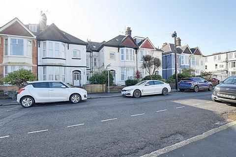 2 bedroom flat for sale, Egerton Road, Bexhill-On-Sea