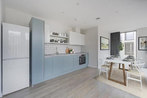 1 bedroom apartment to rent, 1 Milliners Way, Woking GU21