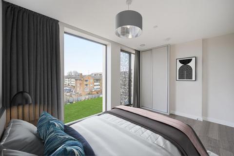 1 bedroom apartment to rent, 1 Milliners Way, Woking GU21