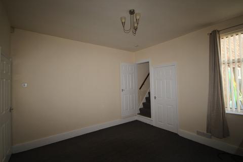 2 bedroom terraced house for sale, Beeson Street, Grimsby, Lincolnshire. DN31 2QH