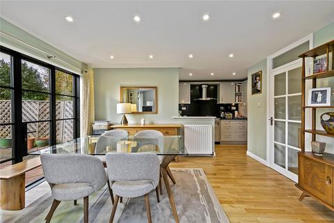 4 bedroom end of terrace house for sale, Udney Park Road, Teddington