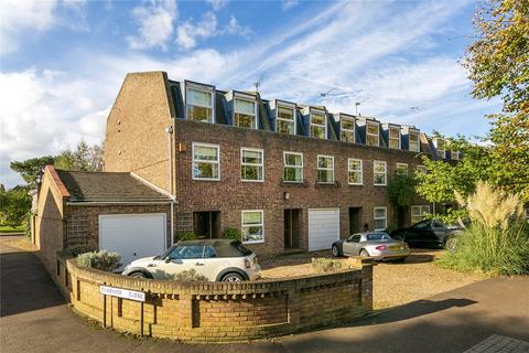 4 bedroom end of terrace house for sale, Udney Park Road, Teddington