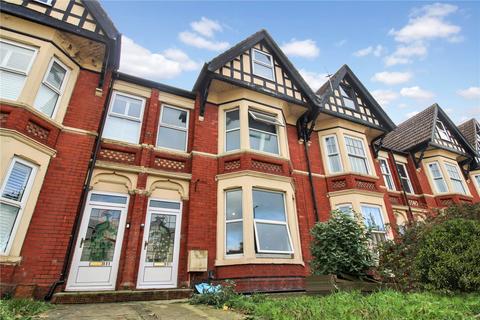 4 bedroom terraced house for sale, Bath Road, Old Town, Swindon, Wiltshire, SN1