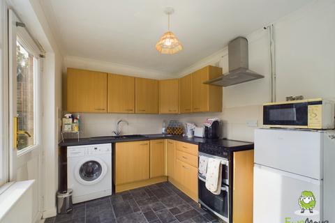 92 Beecham Berry, Basingstoke, RG22 4QN