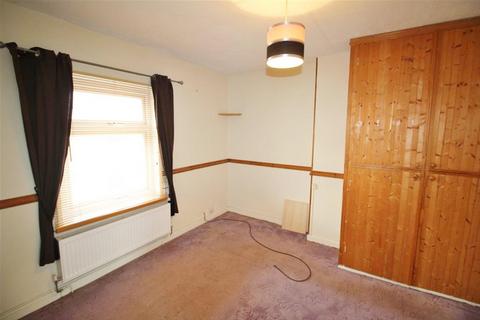 2 bedroom house to rent, Mill Street, Leyland PR25