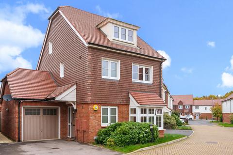 4 bedroom detached house for sale, Hazelwood Close, Tonbridge, Kent