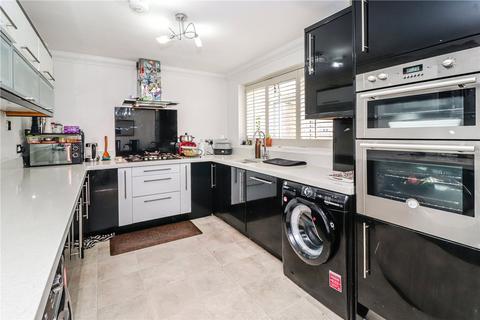 2 bedroom flat for sale, Ellwood Gardens, Watford, WD25