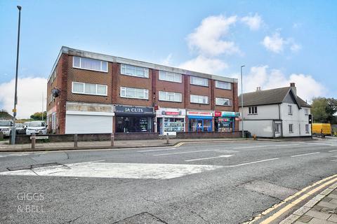 Shop for sale, 9 High Street, Luton, Bedfordshire, LU4