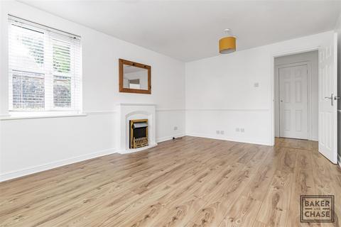 2 bedroom flat for sale, Gordon Road, Enfield EN2