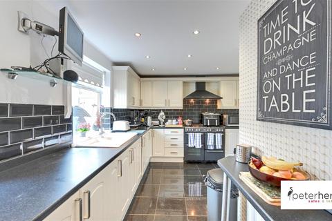 3 bedroom semi-detached house for sale, Charter Drive, East Herrington, Sunderland