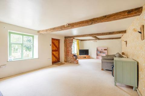 4 bedroom cottage for sale, Aylmerton Road, Sustead