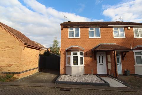 3 bedroom semi-detached house for sale, Paramore Close, Leicester LE8