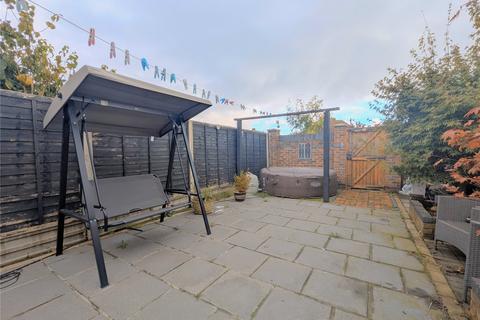 3 bedroom terraced house for sale, Bramber Road, Gosport, Hampshire, PO12