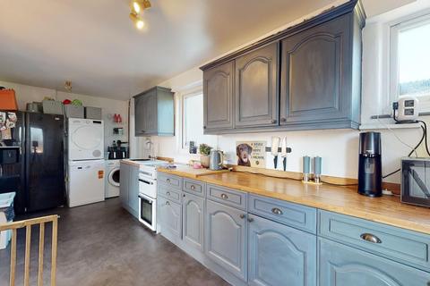 3 bedroom end of terrace house for sale, Kings Road, Aylesham, CT3