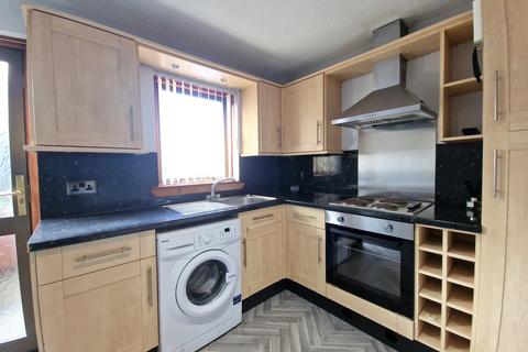 2 bedroom end of terrace house to rent, Franchi Drive, Stenhousemuir, Larbert, FK5