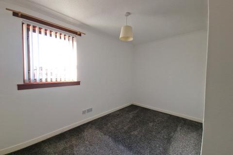 2 bedroom end of terrace house to rent, Franchi Drive, Stenhousemuir, Larbert, FK5