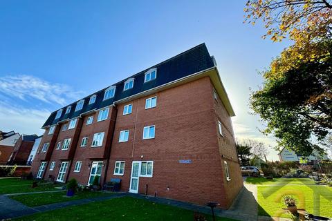 1 bedroom flat for sale, Cambridge Road, Southport, PR9 9PU