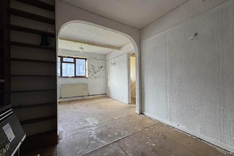 180 Beechwood Road, Luton, LU4 9SA