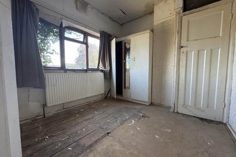 180 Beechwood Road, Luton, LU4 9SA