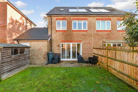 4 bedroom townhouse for sale, Balliol Grove, Maidstone, Kent