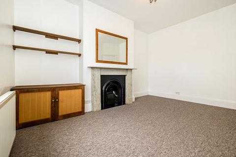 2 bedroom flat to rent, Clarendon Villas, East Sussex BN3