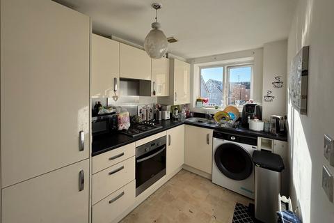 2 bedroom flat for sale, 41 The Chase, West Thurrock, Thurrock, RM20 4BF