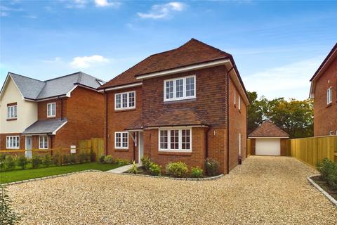 5 bedroom detached house for sale, Fair Oaks Grove, Little London, Tadley, Hampshire, RG26