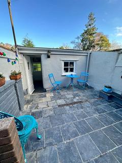 3 bedroom house for sale, High Street, Penrhyndeudraeth