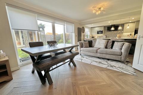 10 Bowood Close, Sunderland, SR2 0BY
