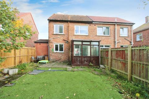 3 bedroom house to rent, Inverness Road, Jarrow