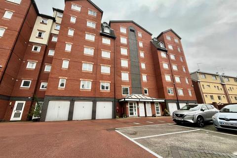 2 bedroom apartment for sale, Dolphin Quays, Clive Street, North Shields