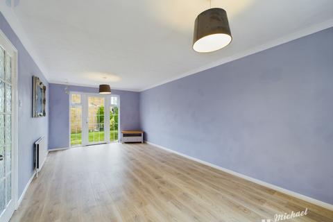 3 bedroom detached house for sale, Goya Place, Aylesbury