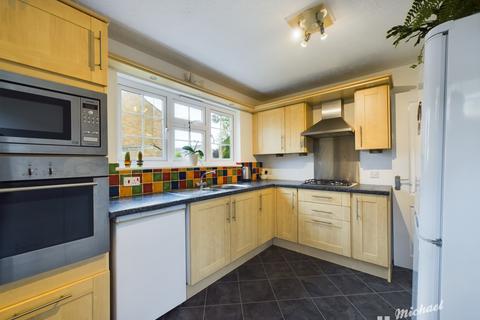 3 bedroom detached house for sale, Goya Place, Aylesbury