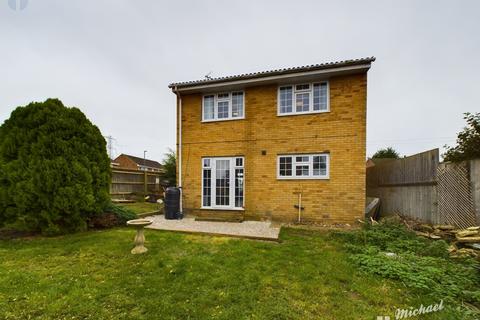 3 bedroom detached house for sale, Goya Place, Aylesbury