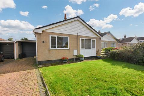 2 bedroom detached bungalow for sale, Bosvean Gardens, Paynters Lane