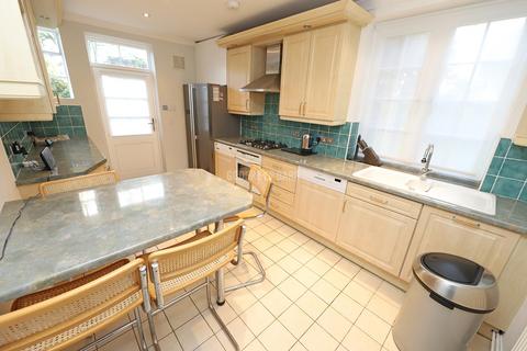 3 bedroom semi-detached house to rent, Hampstead Garden Suburb N2