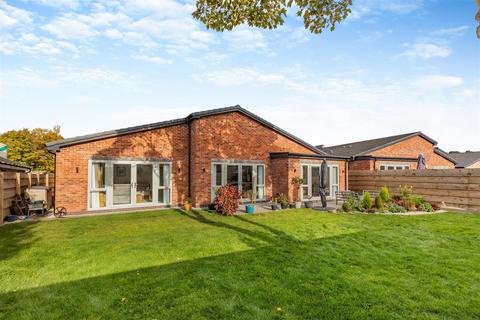 4 bedroom detached bungalow for sale, The Grange, Mansfield