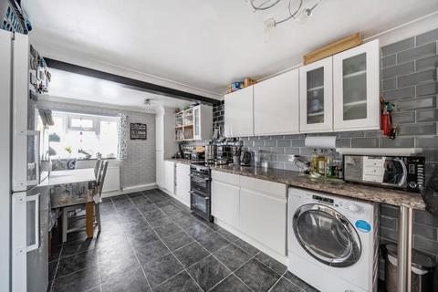 4 bedroom end of terrace house for sale, Windsor,  Berkshire,  SL4