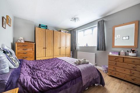 4 bedroom end of terrace house for sale, Windsor,  Berkshire,  SL4