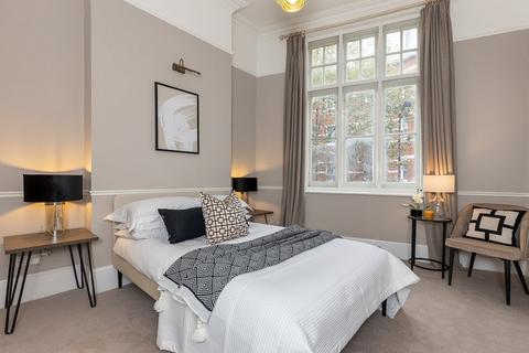 2 bedroom apartment for sale, Kensington Mansions, London, SW5