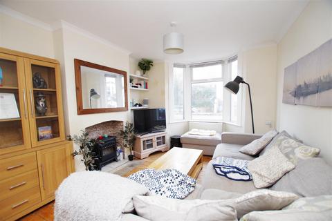 2 bedroom terraced house for sale, William Street, Swindon SN1