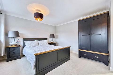 164 Brougham Court, Peterlee, SR8 1PZ