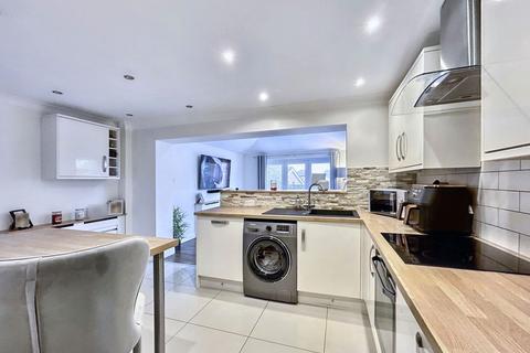 164 Brougham Court, Peterlee, SR8 1PZ