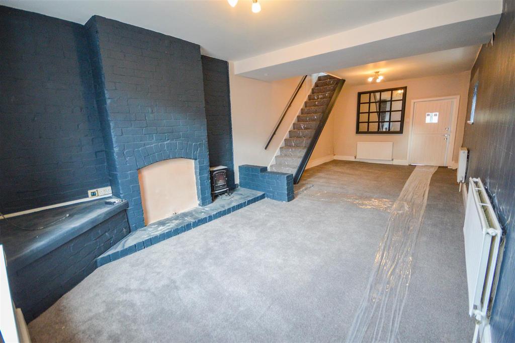 Mansfield Road, Sheffield, S12 2 bed end of terrace house for sale £
