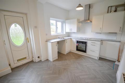 2 bedroom end of terrace house for sale, Mansfield Road, Sheffield, S12