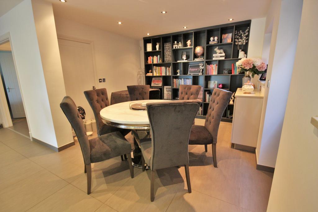 Open Plan Kitchen Breakfast Room